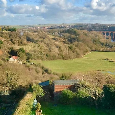 The View At 52, Whitby Appartement Buitenkant foto
