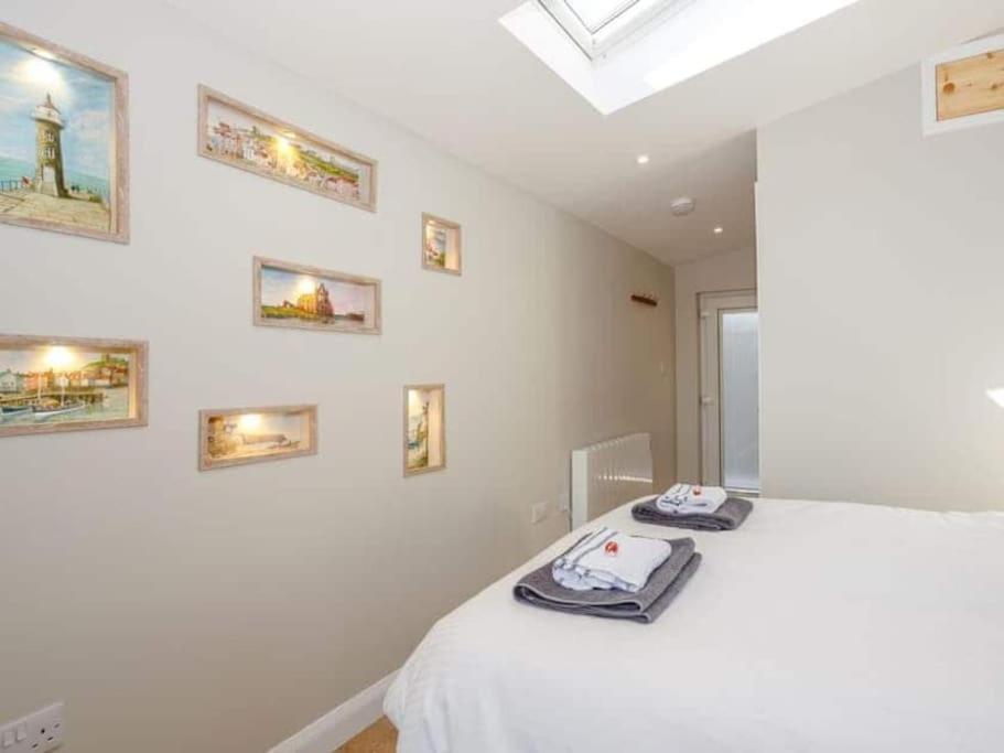 The View At 52, Whitby Appartement Buitenkant foto